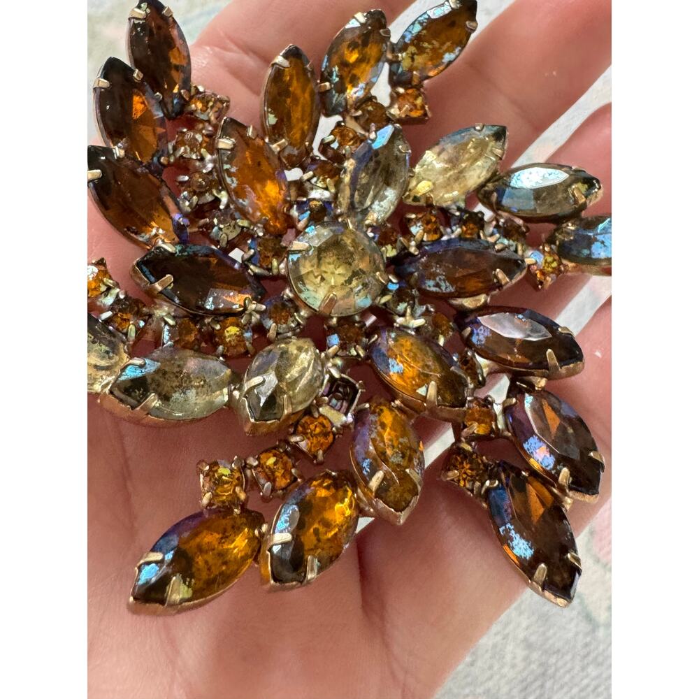 Antique Brooch Topaz Amber Gold Colors Large Great Weight Unsigned looks Sherman